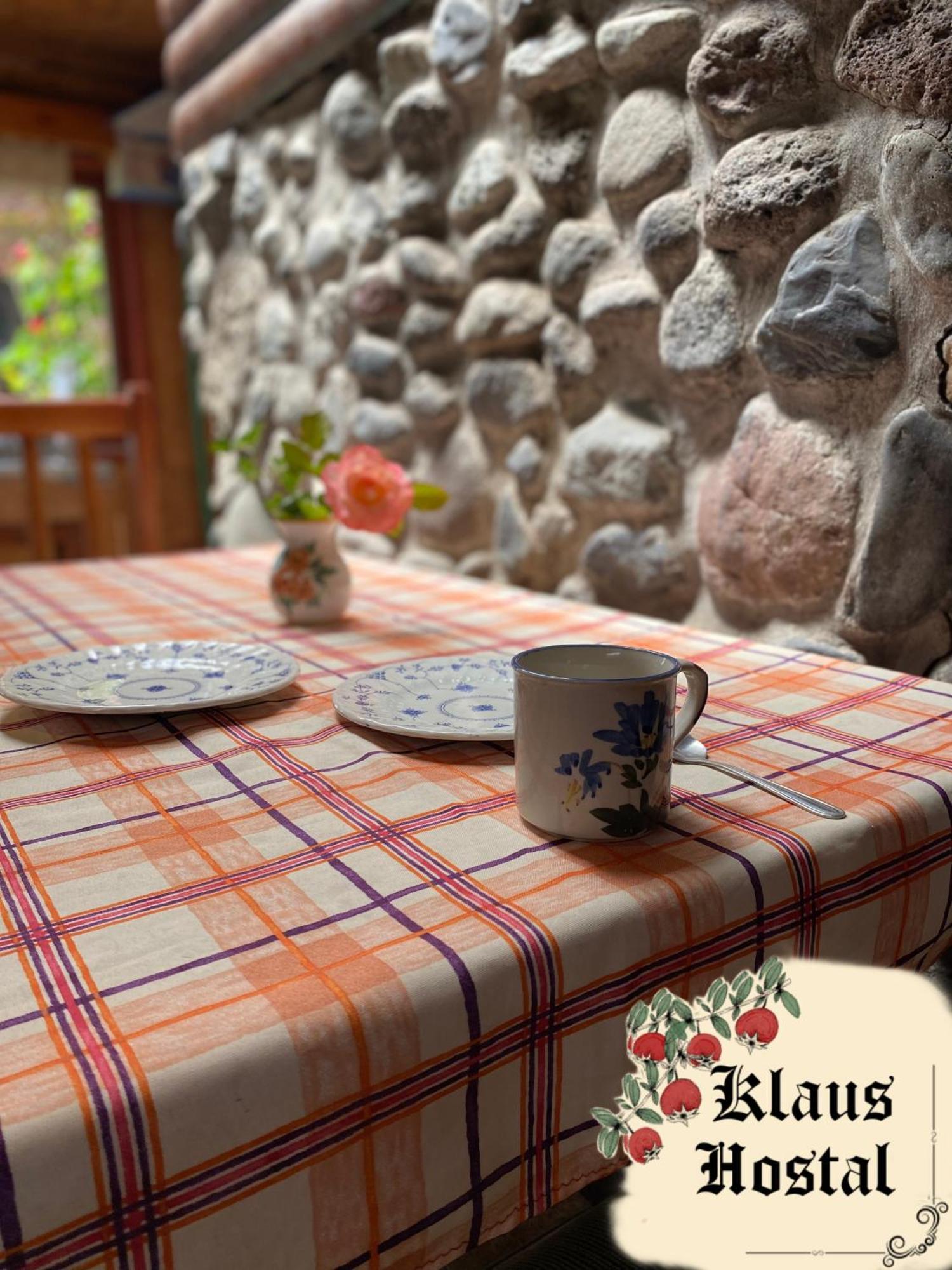 Hostal Klaus Pucón Esterno foto