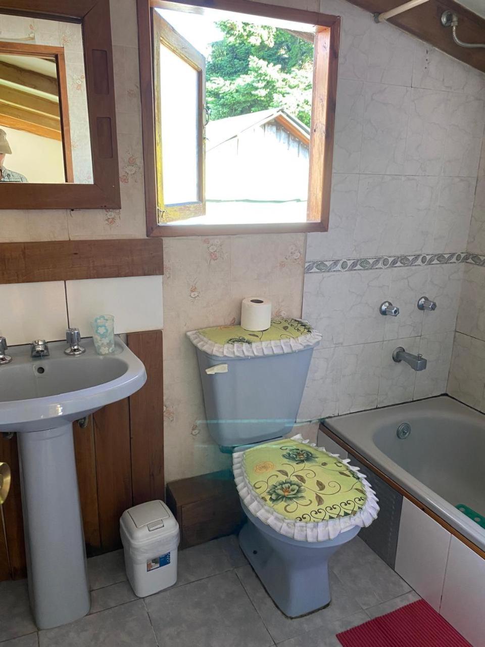 Hostal Klaus Pucón Esterno foto